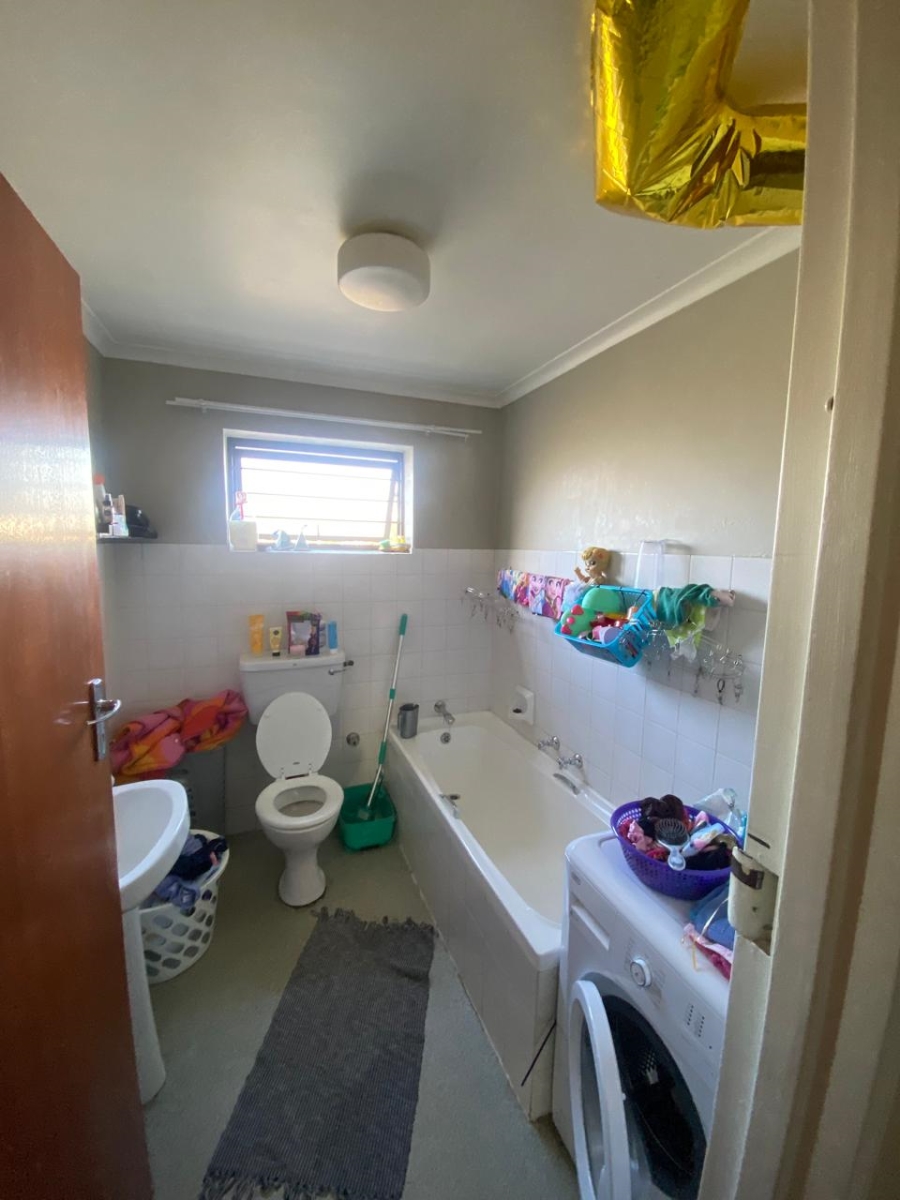 To Let 2 Bedroom Property for Rent in Goedehoop Western Cape
